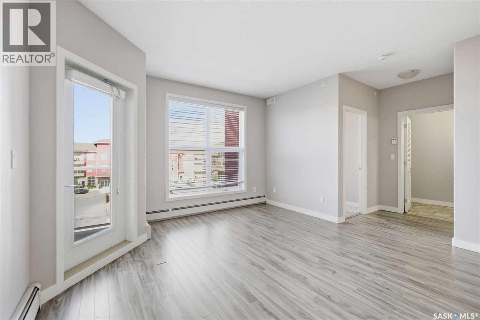 Single Family House Low rise for Sale in   Moss AVENUE Saskatoon 