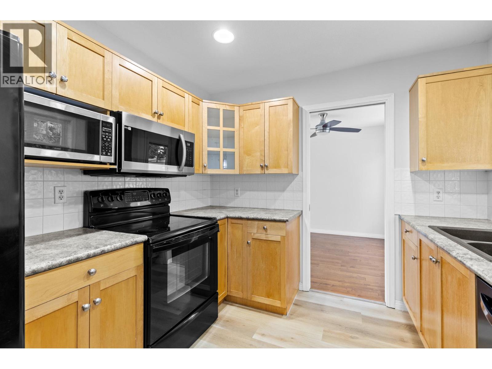 383 665 Cook Road, Kelowna