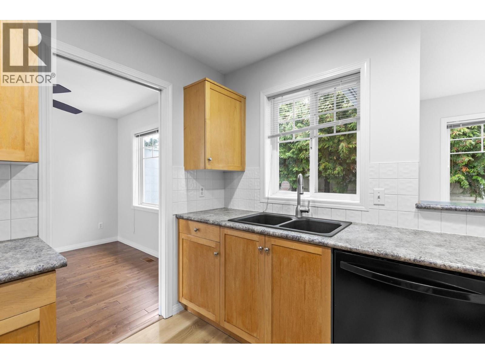 383 665 Cook Road, Kelowna