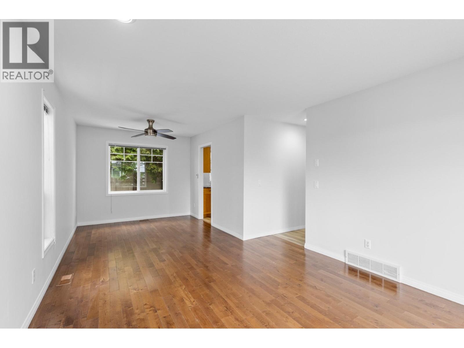 383 665 Cook Road, Kelowna