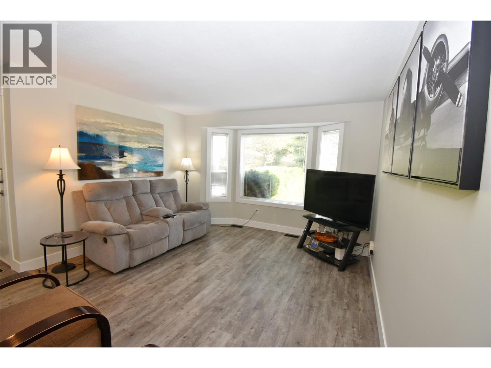 6427 Spencer Road, Kelowna