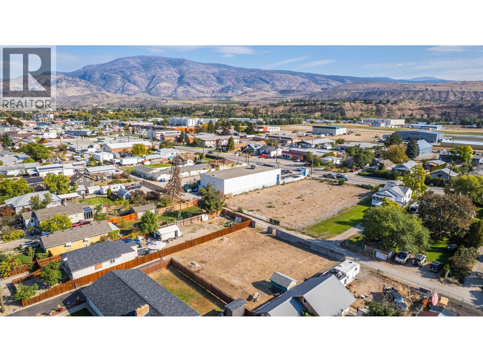  5845 Okanagan Street, Oliver