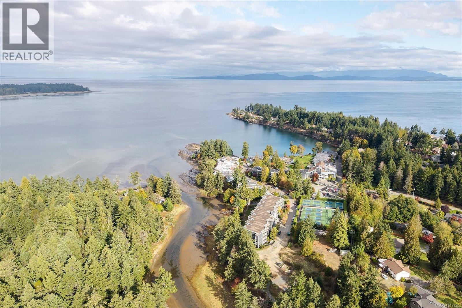 712 1600 Stroulger Rd, Nanoose Bay