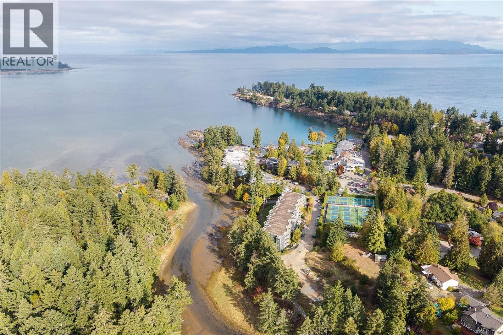 712 1600 Stroulger Rd, Nanoose Bay