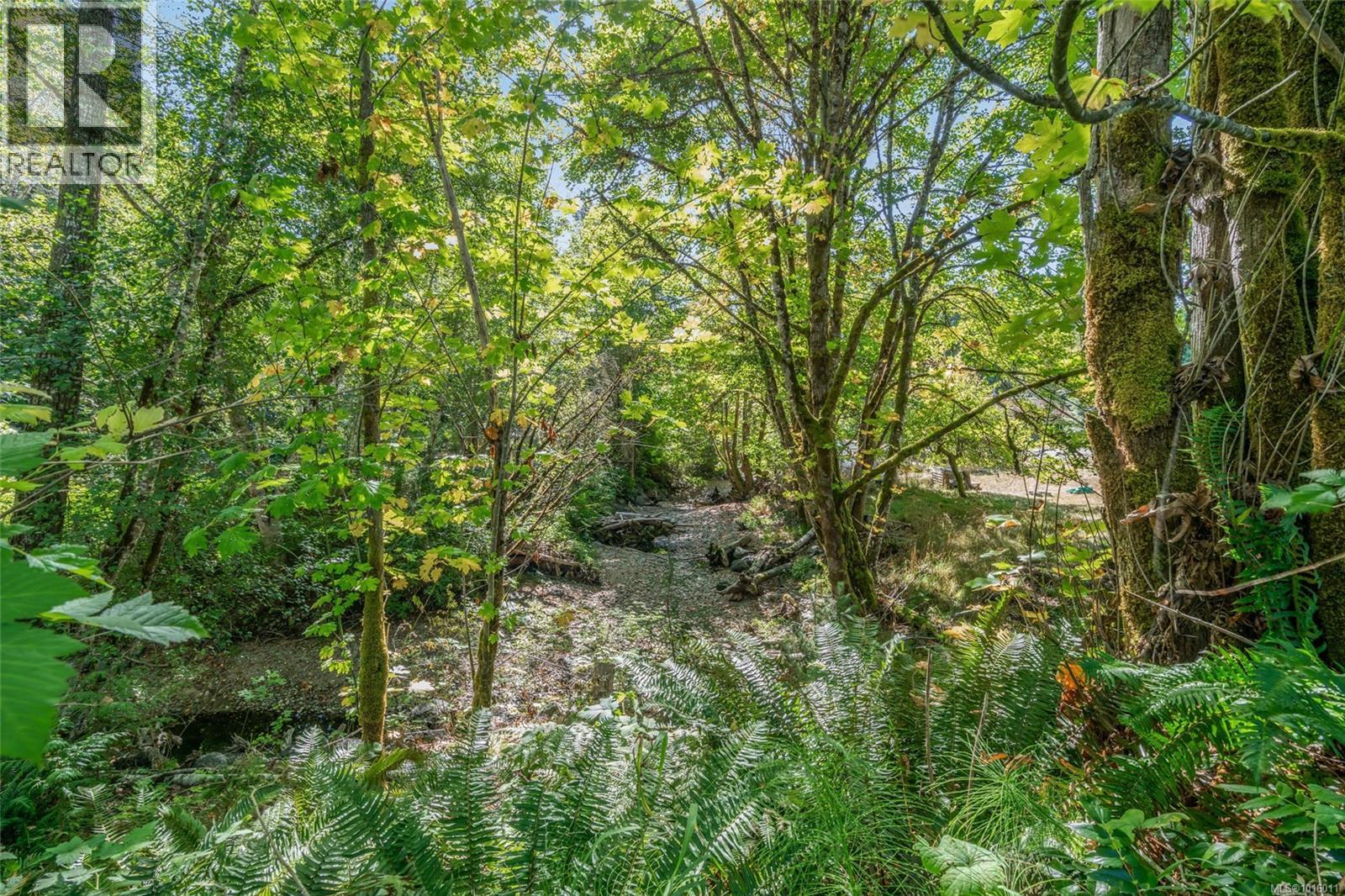 2560 GRAFTON AVE - 11