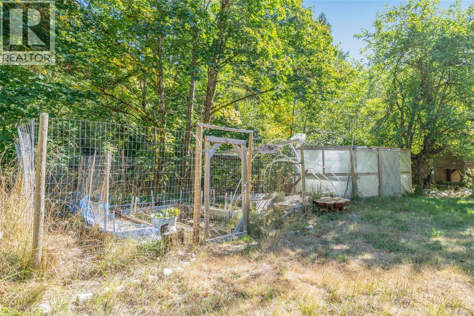 2560 GRAFTON AVE - 13