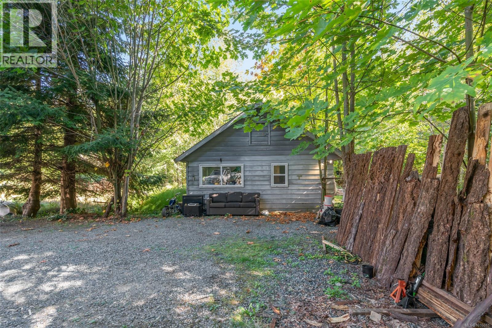 2560 GRAFTON AVE - 16