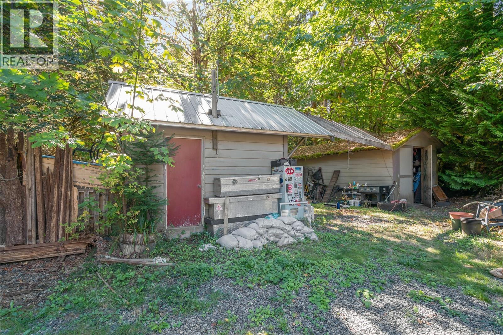 2560 GRAFTON AVE - 18