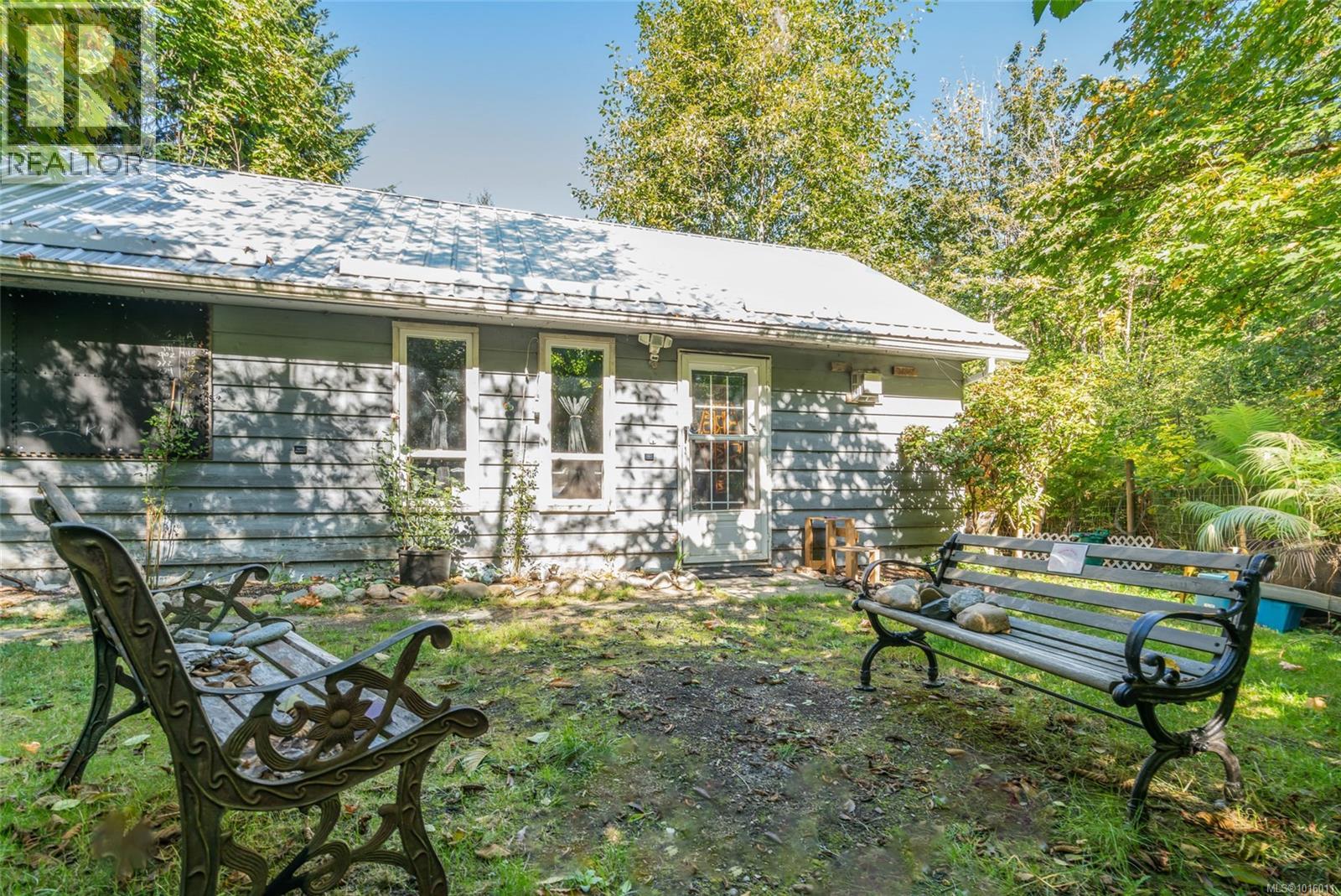 2560 GRAFTON AVE - 19