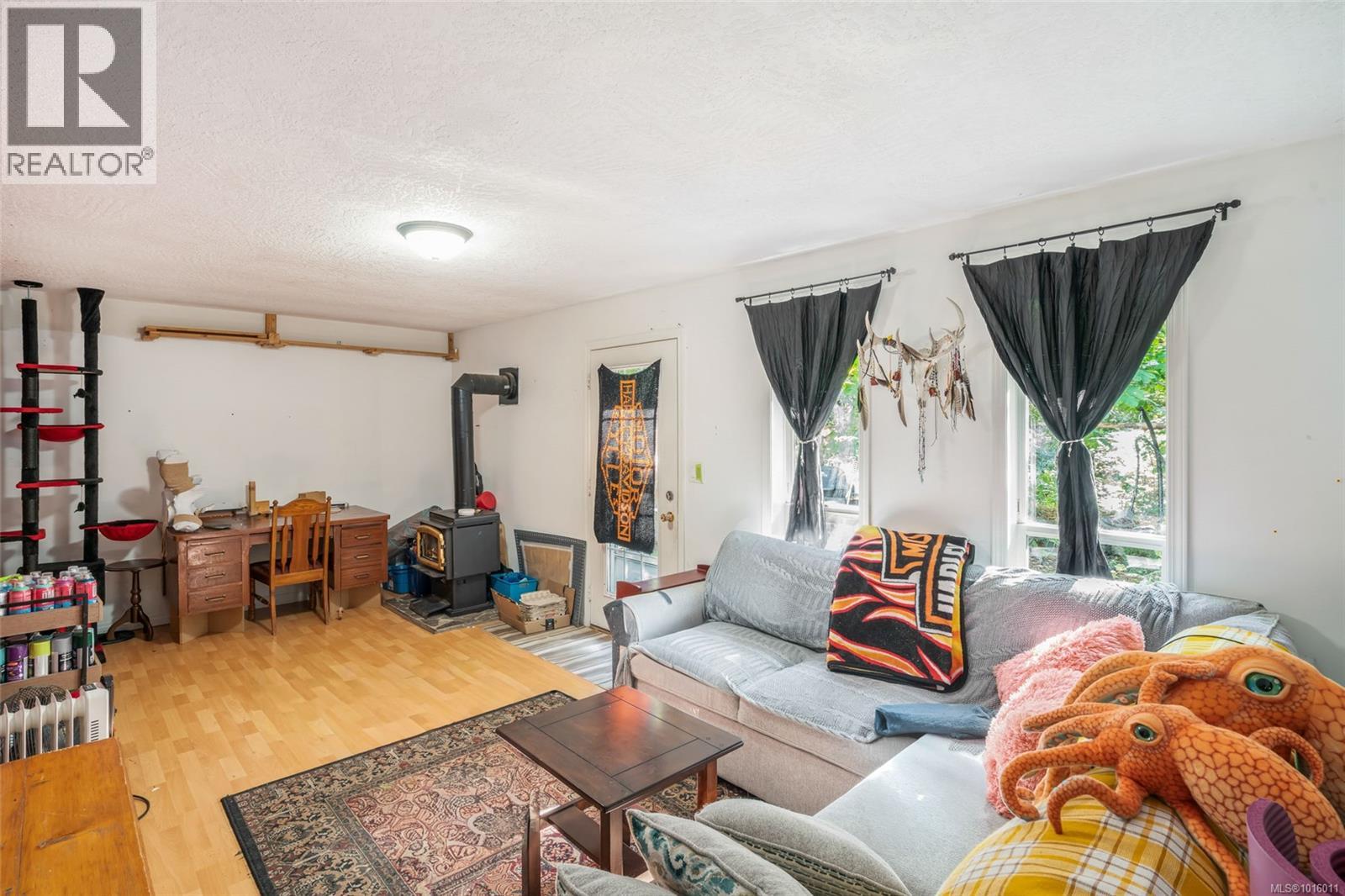 2560 GRAFTON AVE - 25