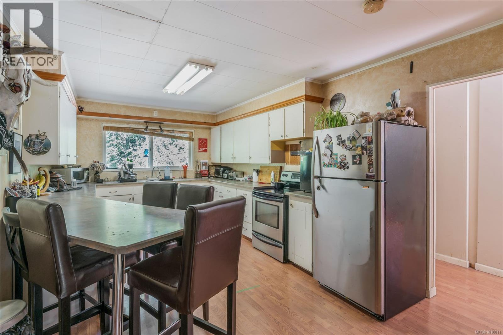 2560 GRAFTON AVE - 33