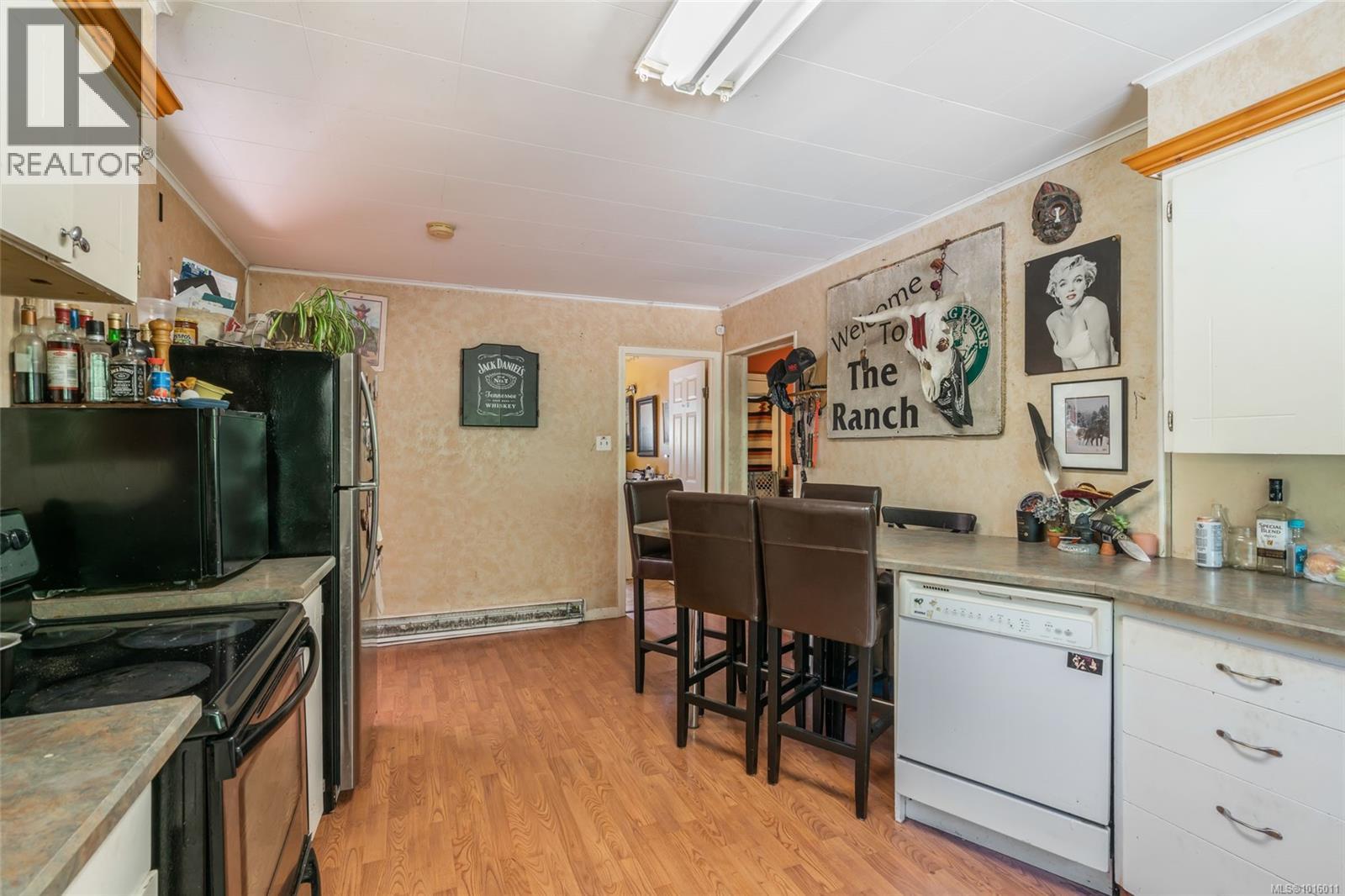 2560 GRAFTON AVE - 35