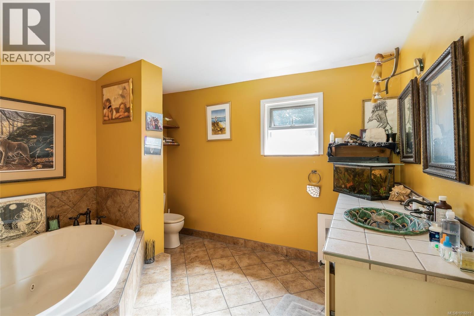 2560 GRAFTON AVE - 36