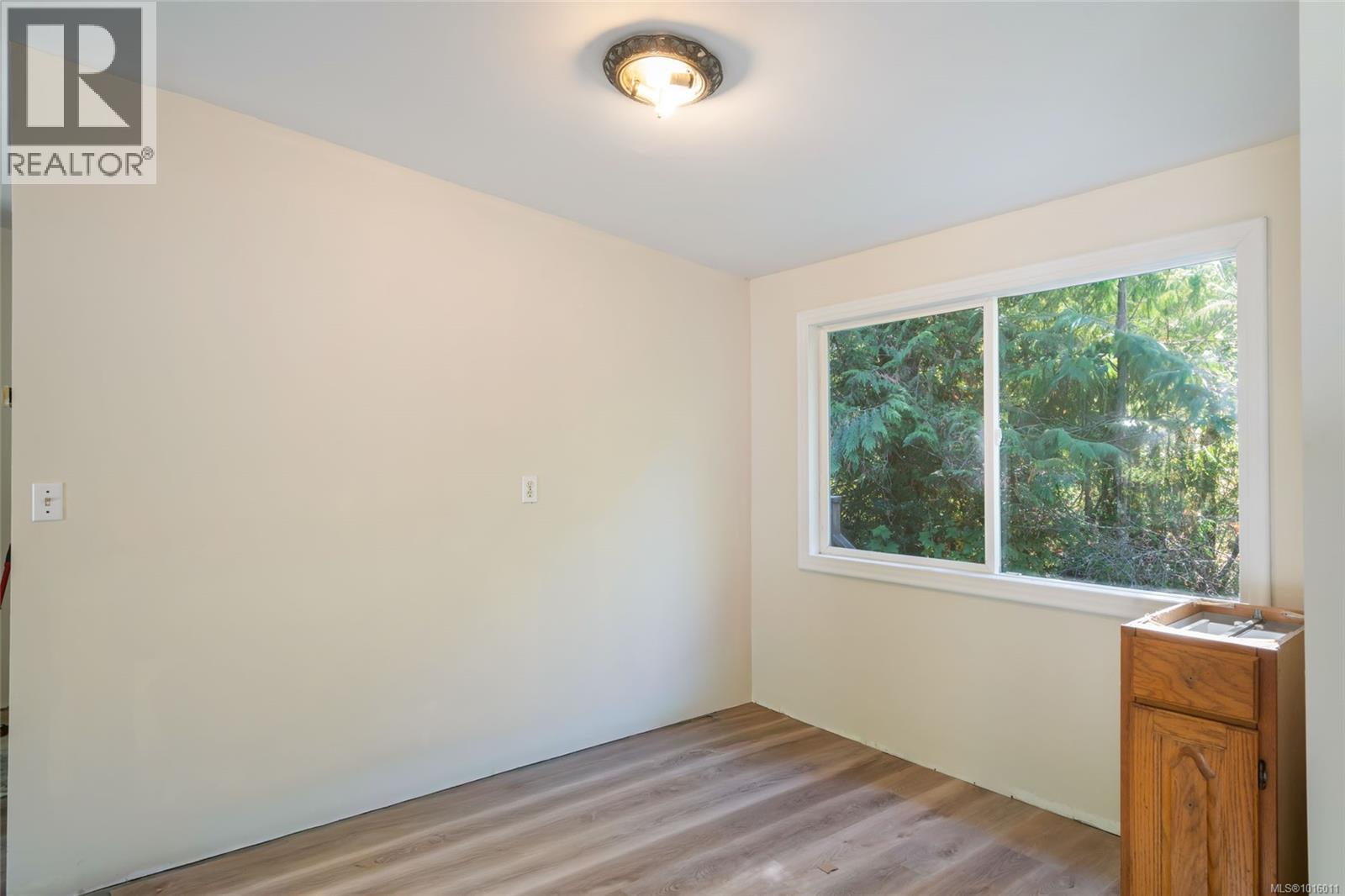 2560 GRAFTON AVE - 62