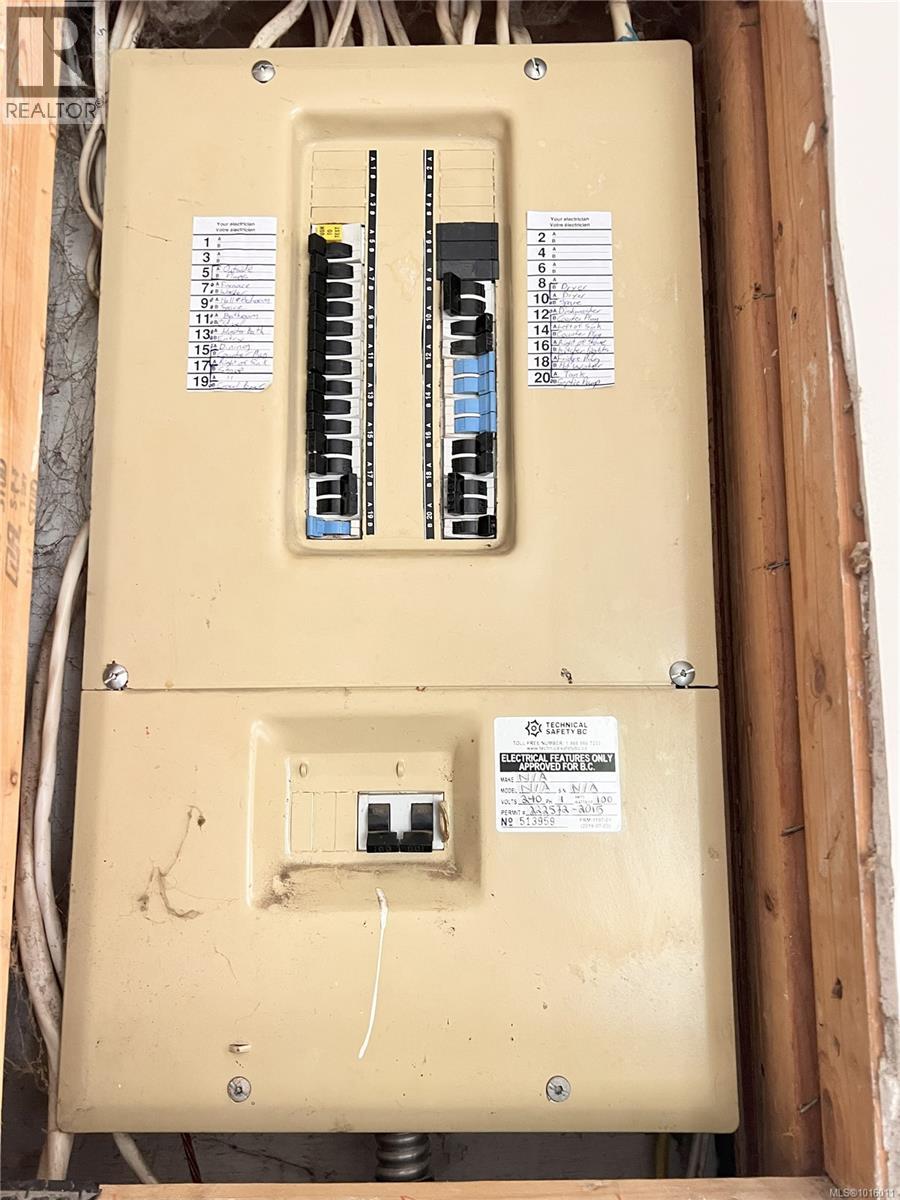 2560 GRAFTON AVE - 66