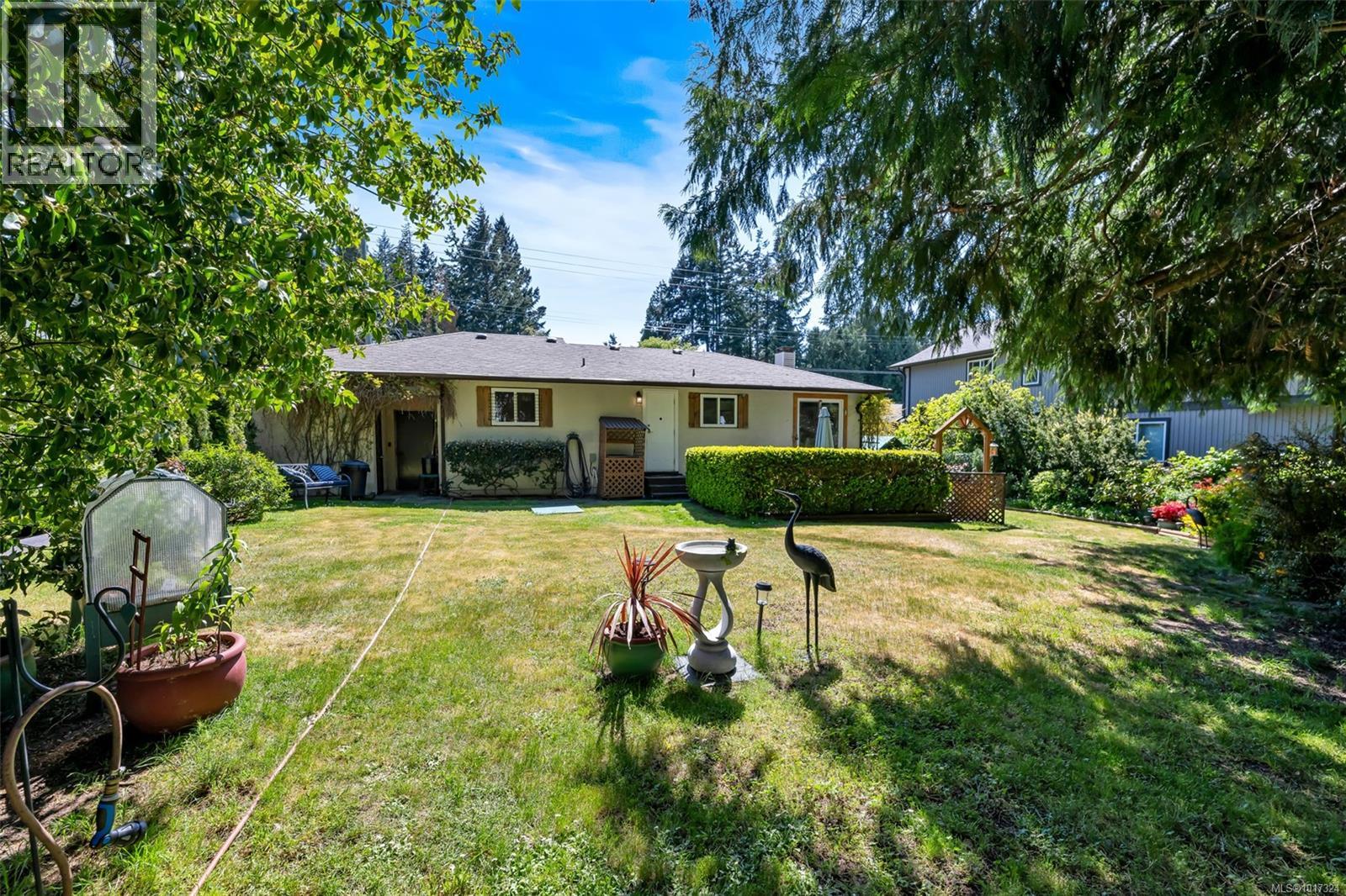  1028 Jenkins Avenue, Langford