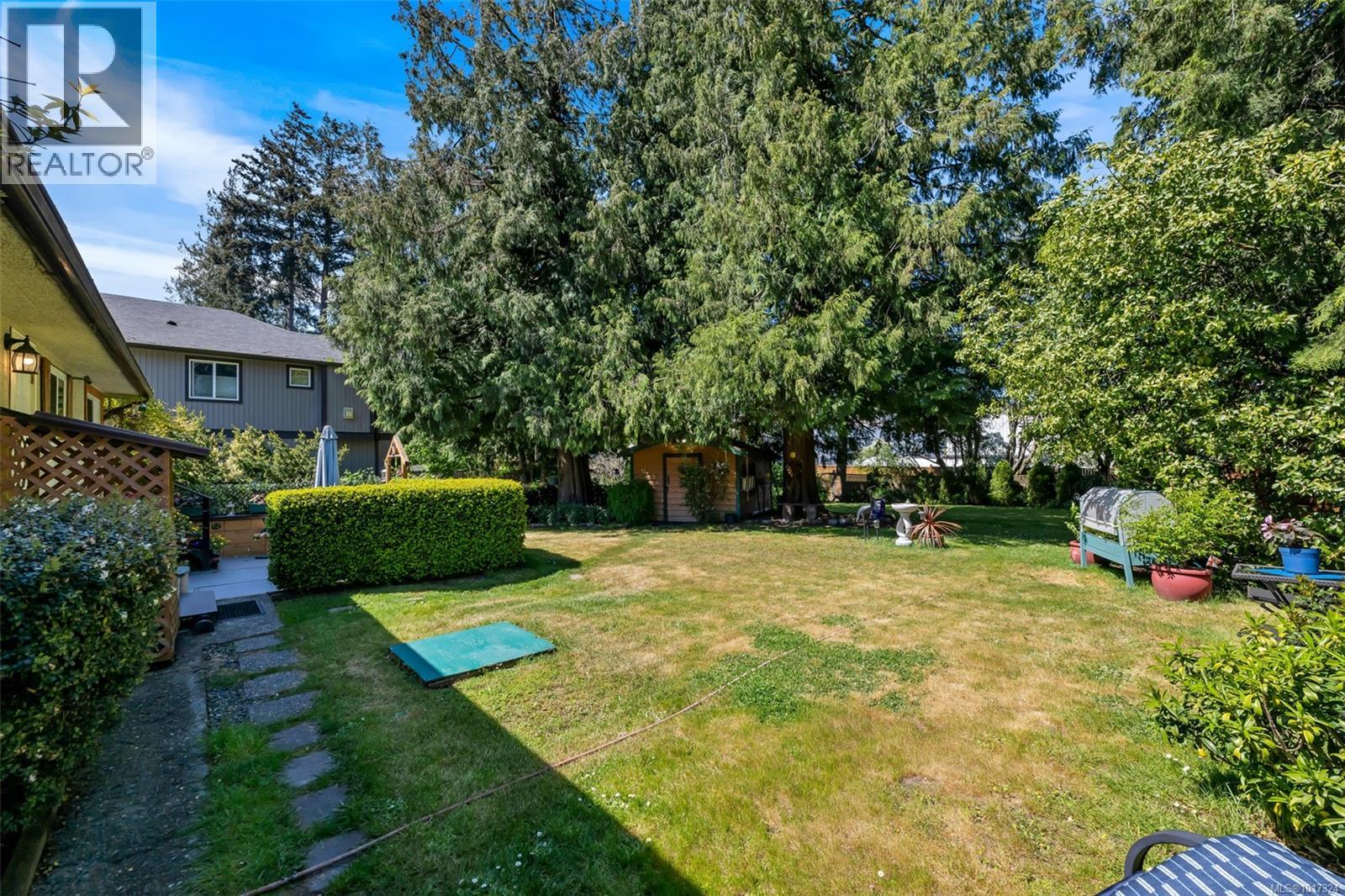  1028 Jenkins Avenue, Langford