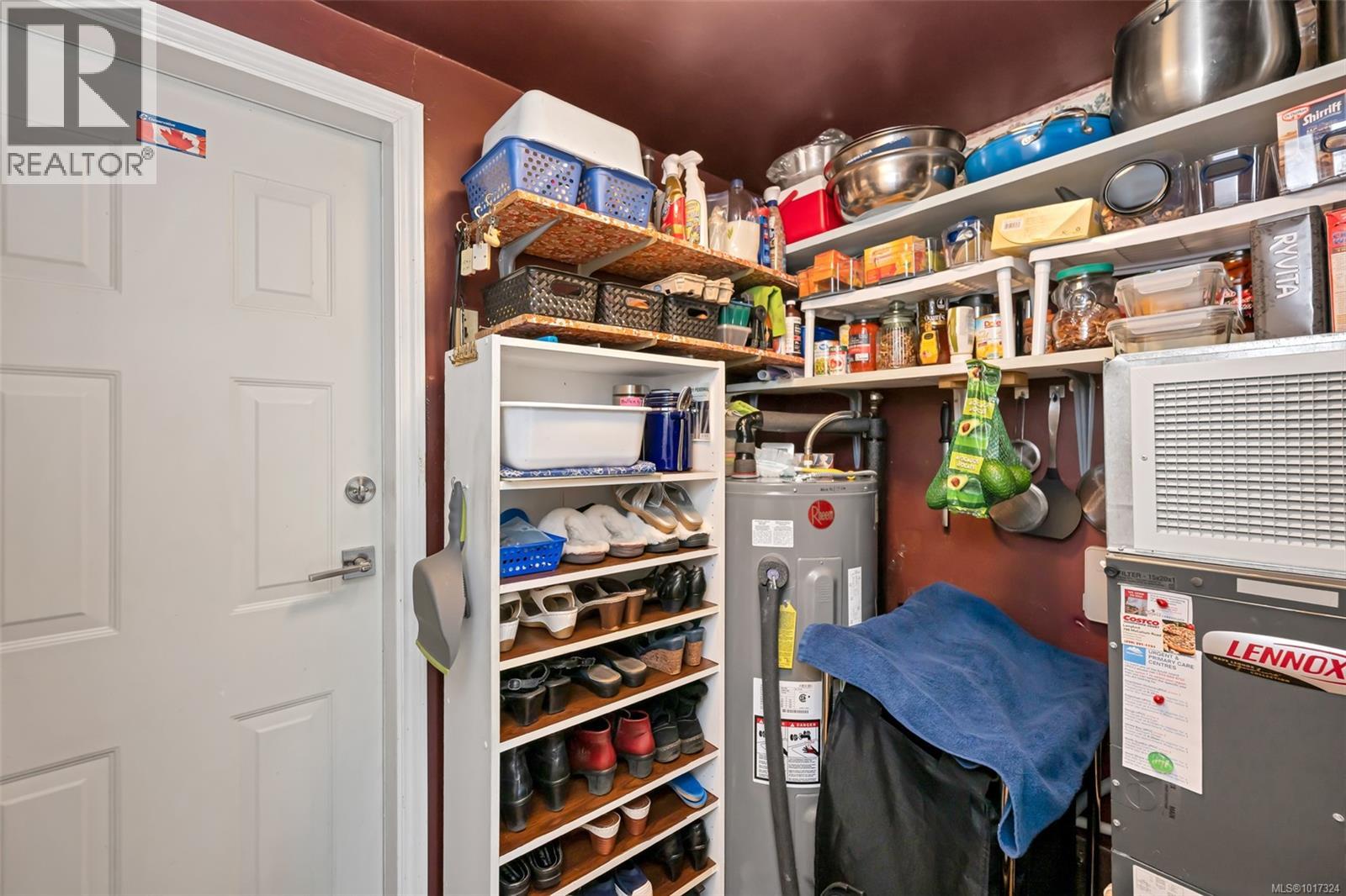  1028 Jenkins Avenue, Langford