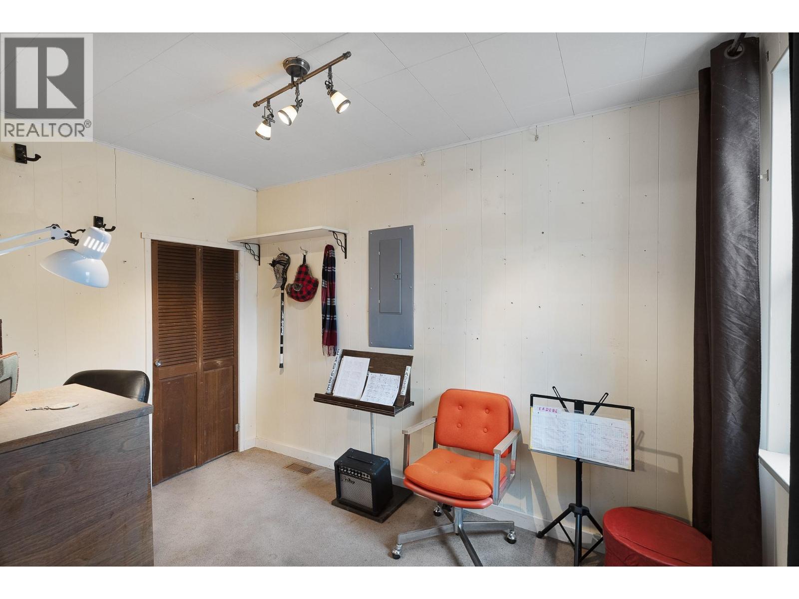 2152 Priest Avenue, Merritt