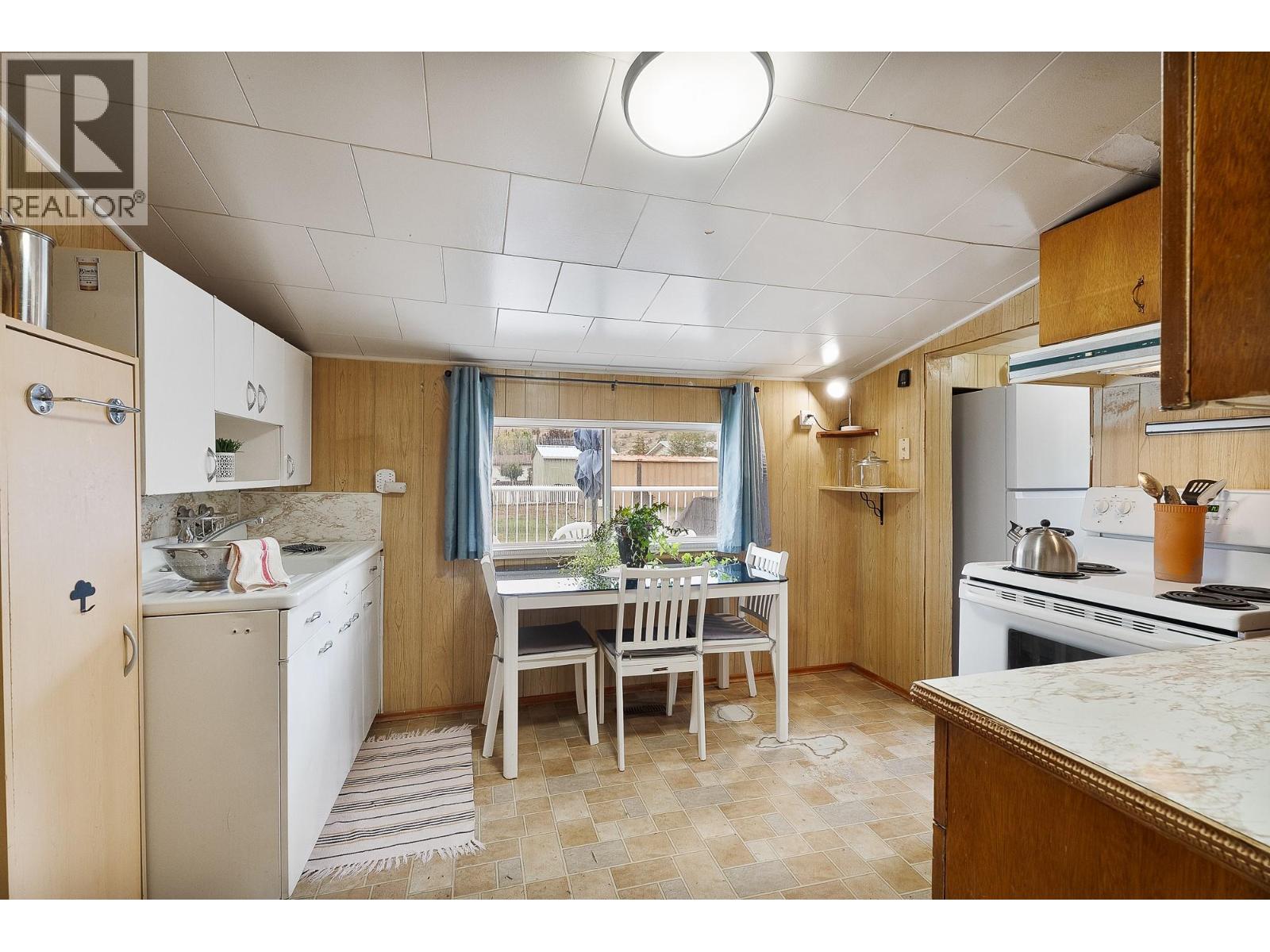 2152 Priest Avenue, Merritt