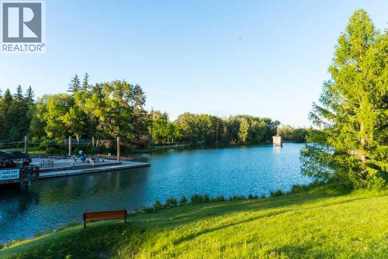 Multi-family House Bungalow for Sale in  +   Avenue NW Bowness Calgary 
