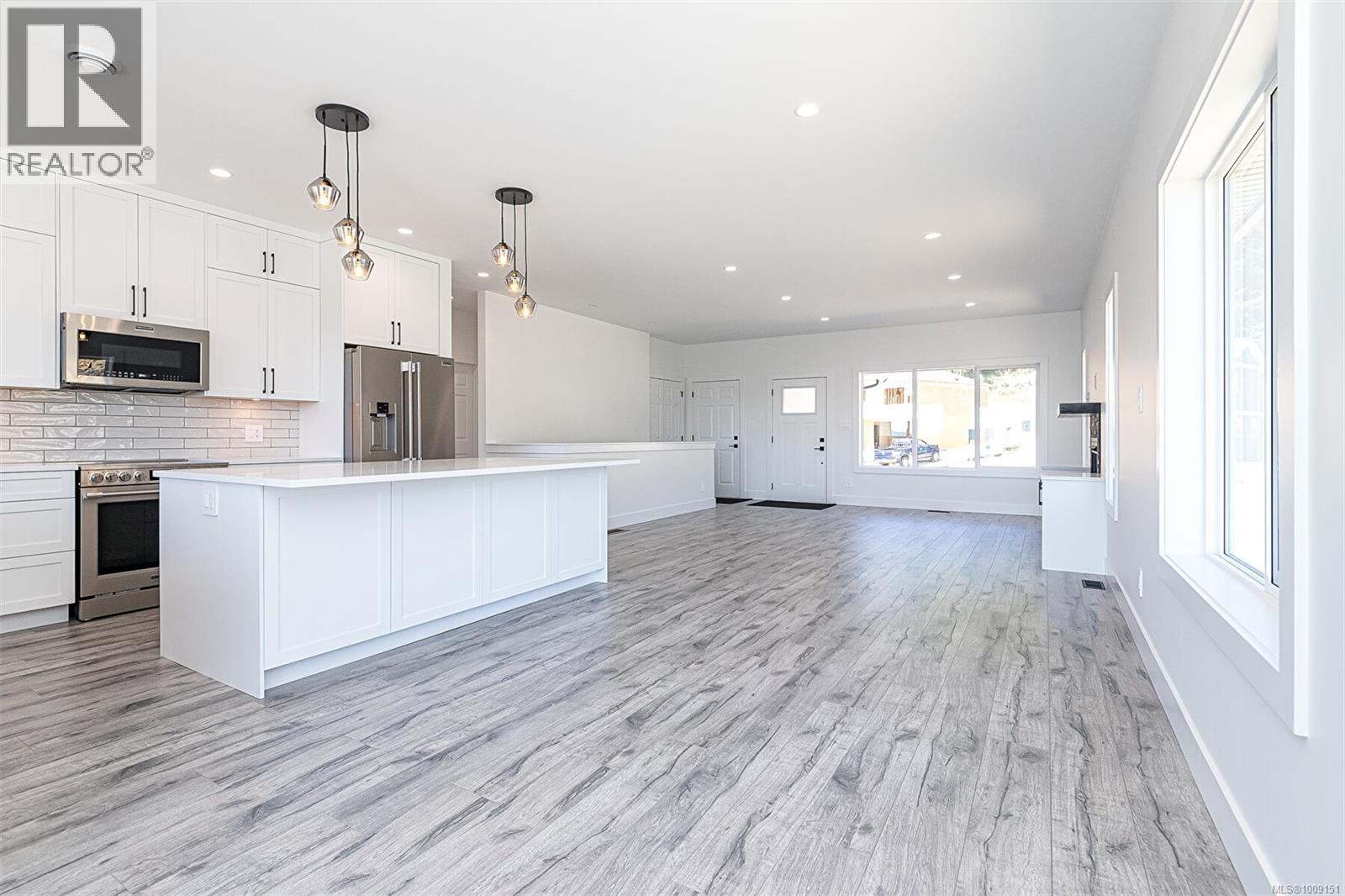  2605 Nickson Way, Sooke