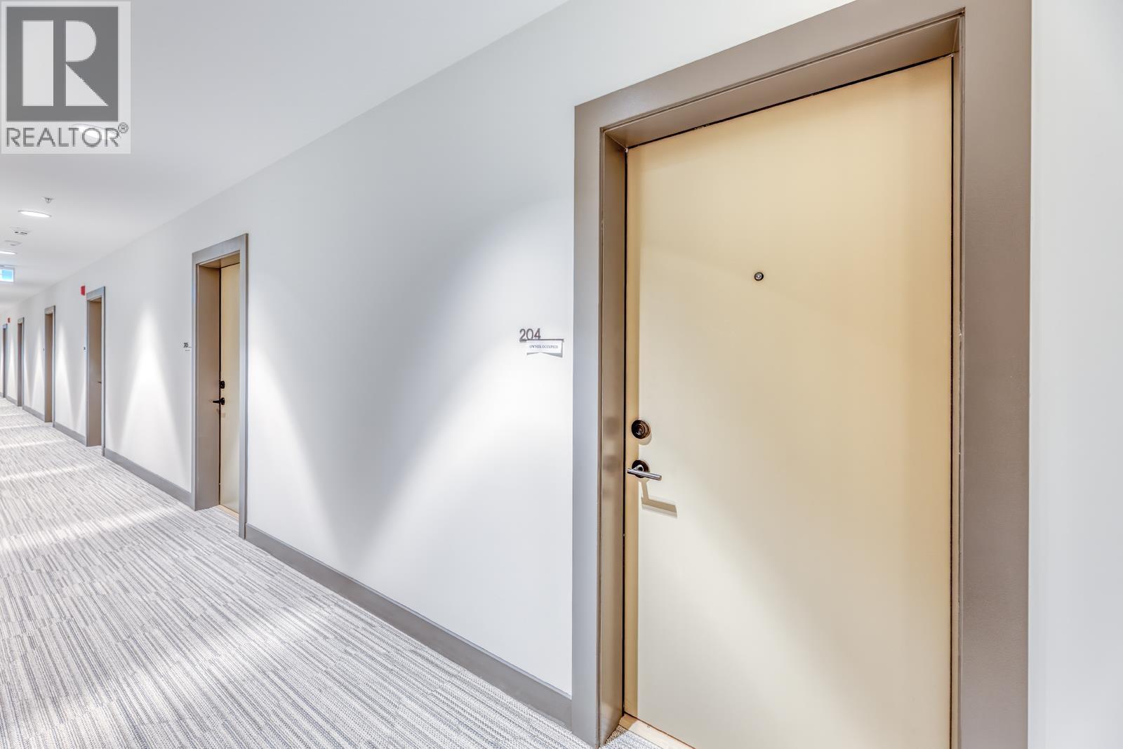 104/204 422 E 3RD STREET, North Vancouver