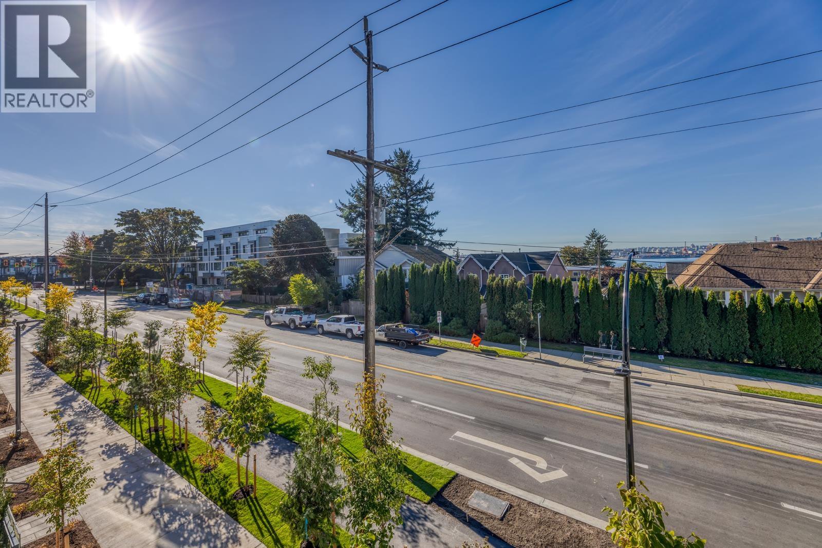 104/204 422 E 3RD STREET, North Vancouver