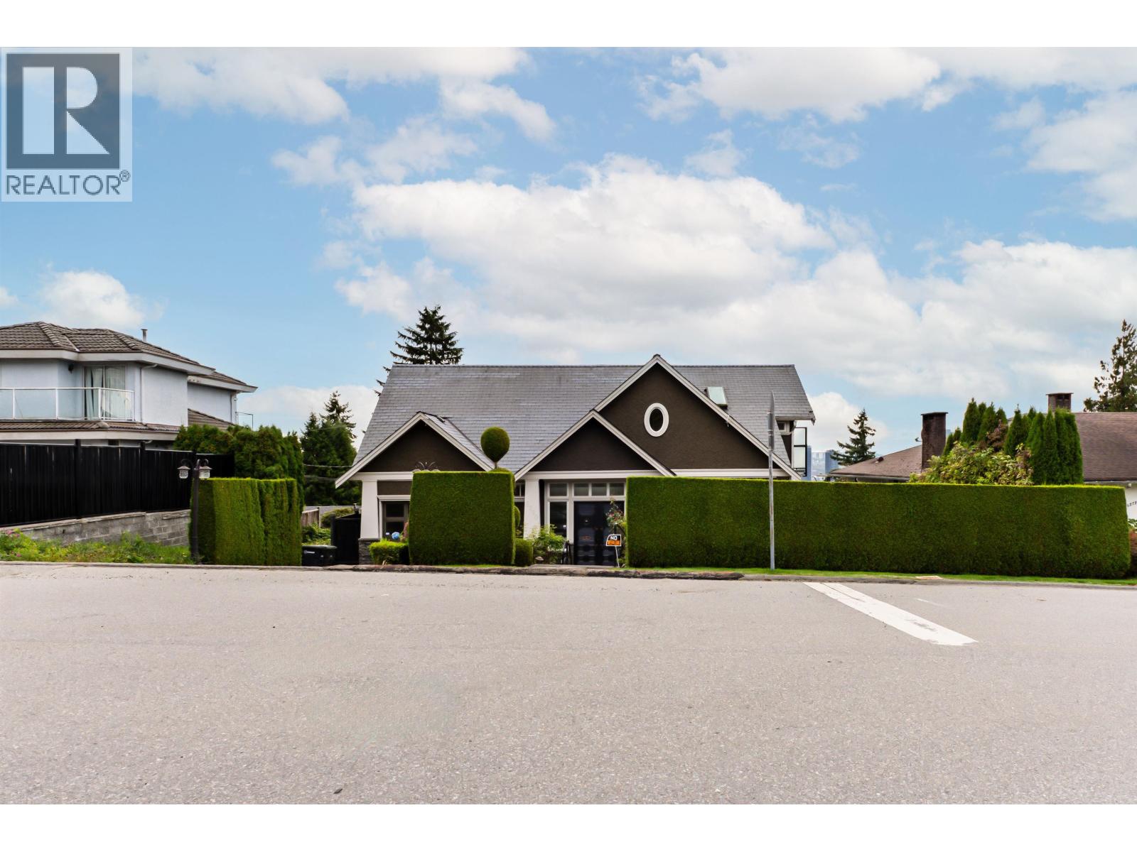 5290 PANDORA STREET, Burnaby