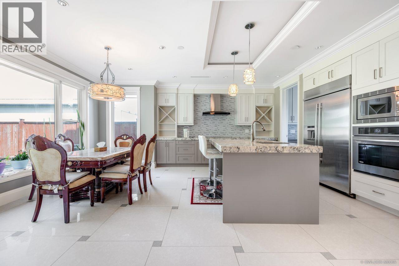 6571 LYNAS Lane, Richmond