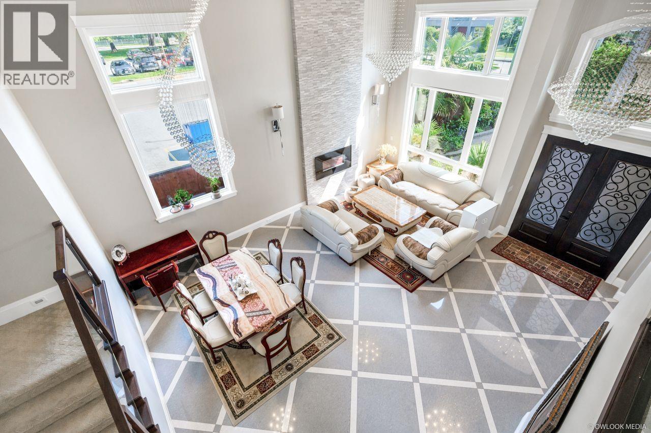 6571 LYNAS Lane, Richmond