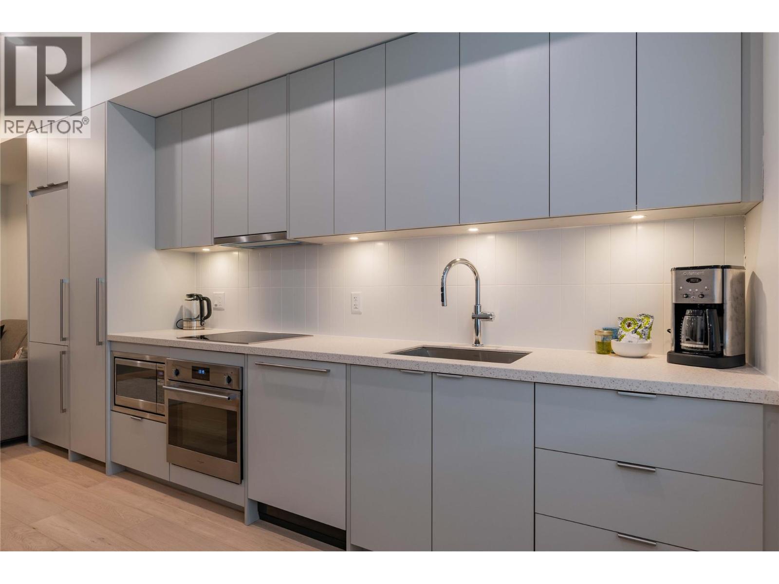 4280 Red Mountain Road Unit# 123, Rossland