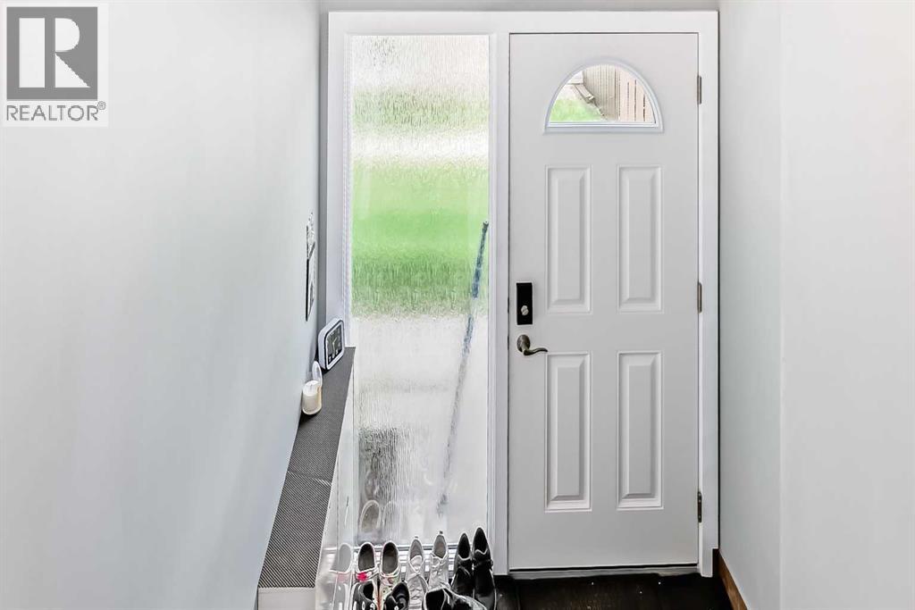 Single Family House Bi-level for Sale in    Street NE Huntington Hills Calgary 