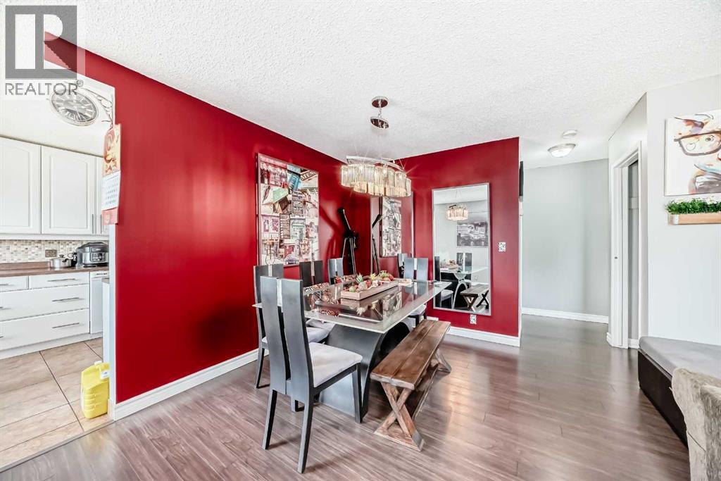 Single Family House Bi-level for Sale in    Street NE Huntington Hills Calgary 