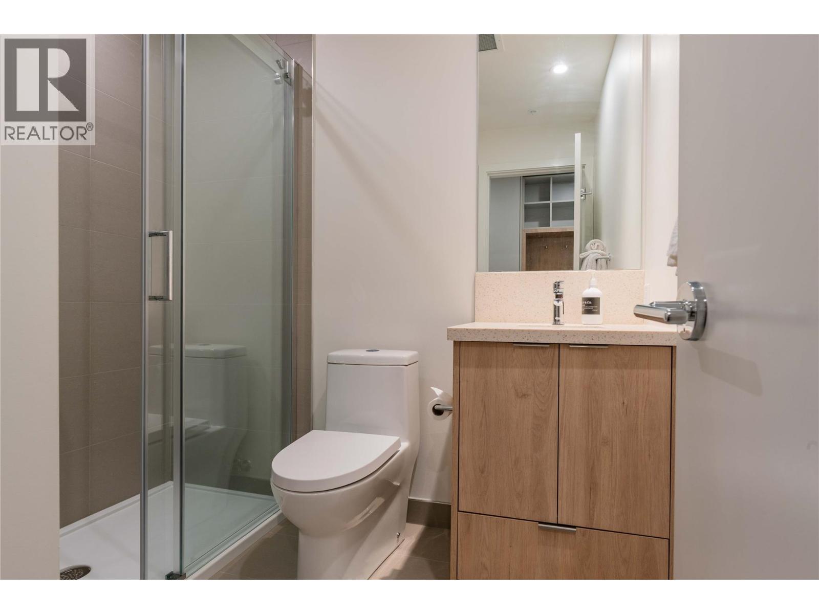 4280 Red Mountain Road Unit# 122, Rossland