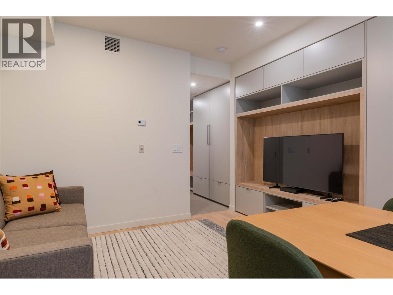 4280 Red Mountain Road Unit# 122, Rossland