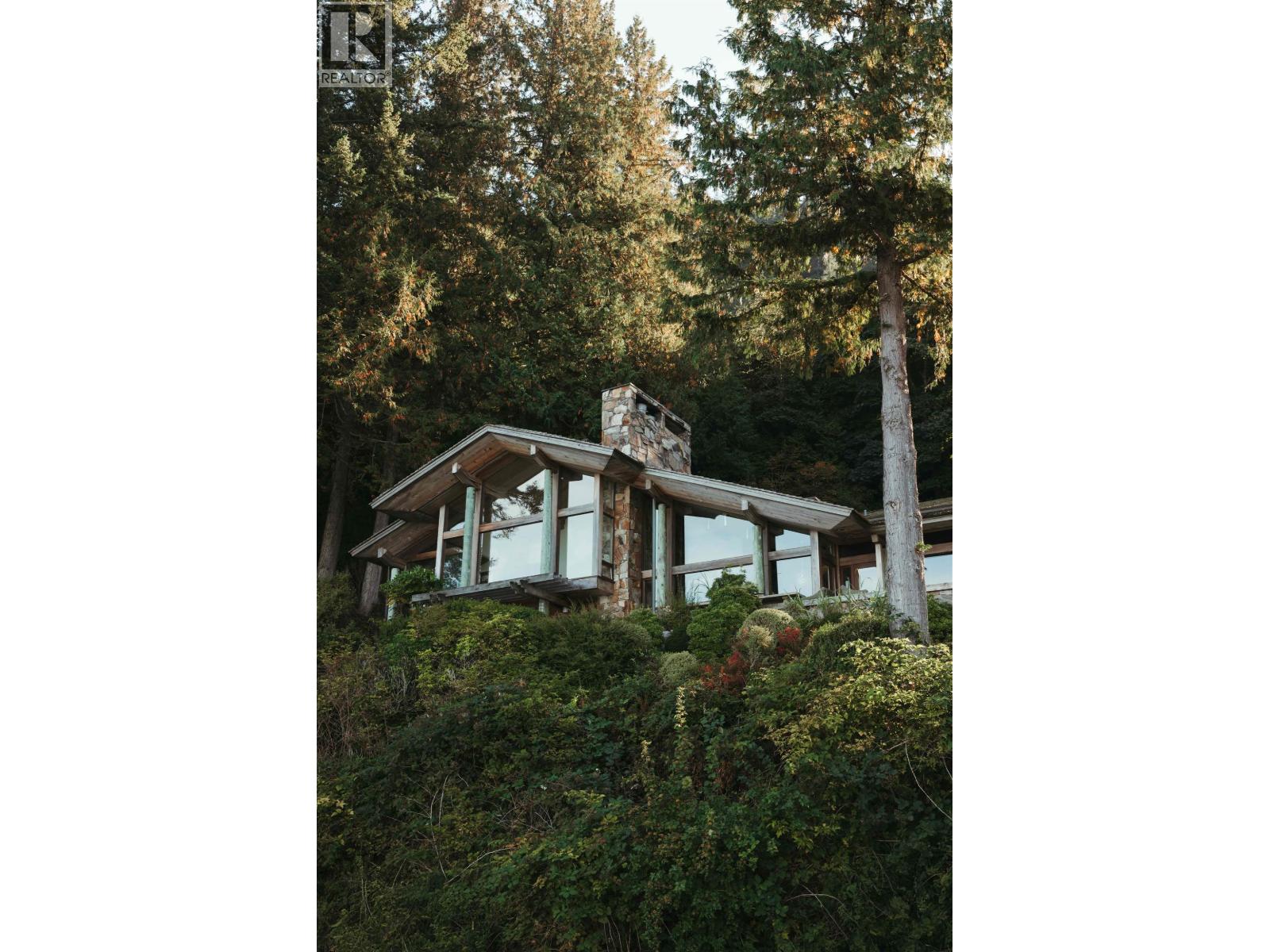 370-374 SMUGGLERS COVE ROAD, Bowen Island