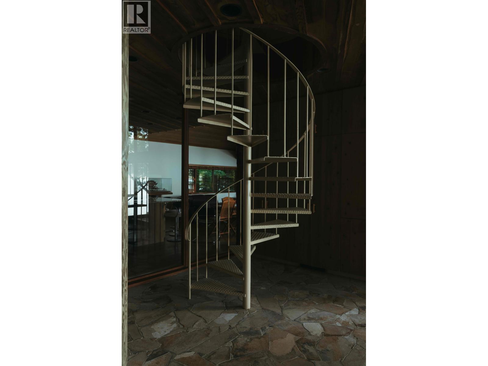 370-374 SMUGGLERS COVE ROAD, Bowen Island