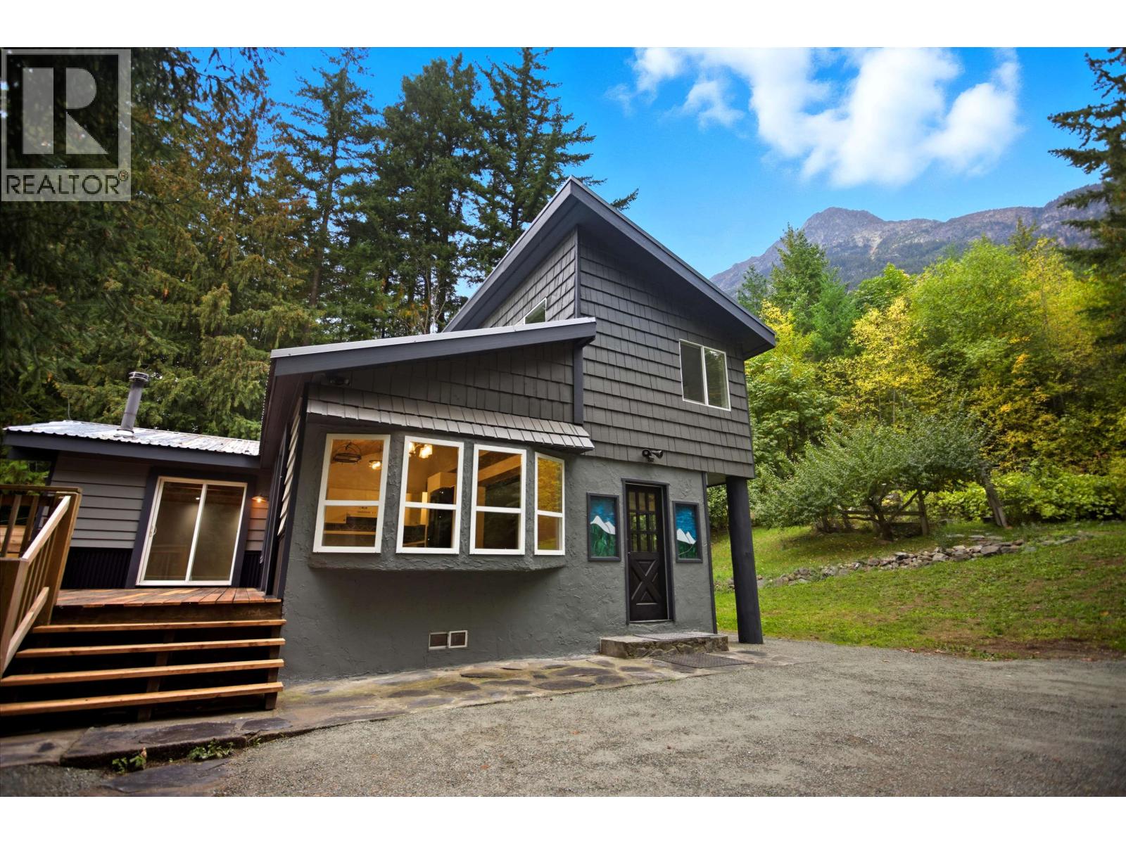 9257 PEMBERTON PORTAGE ROAD, Pemberton