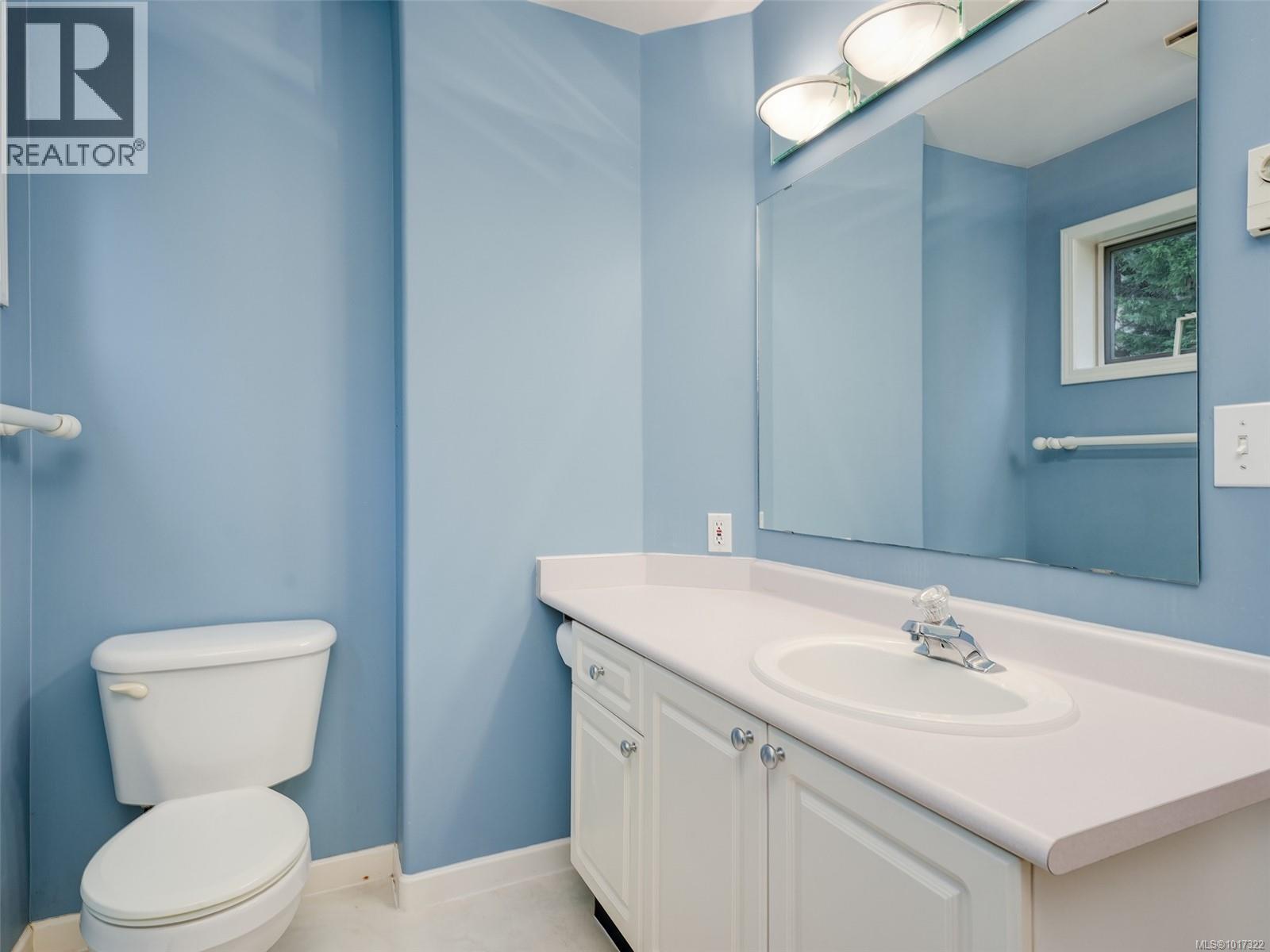 1 4619 Elk Lake Drive, Saanich