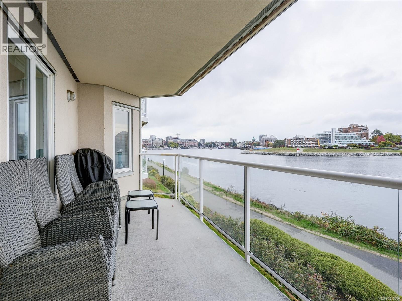 209 55 Songhees Road, Victoria