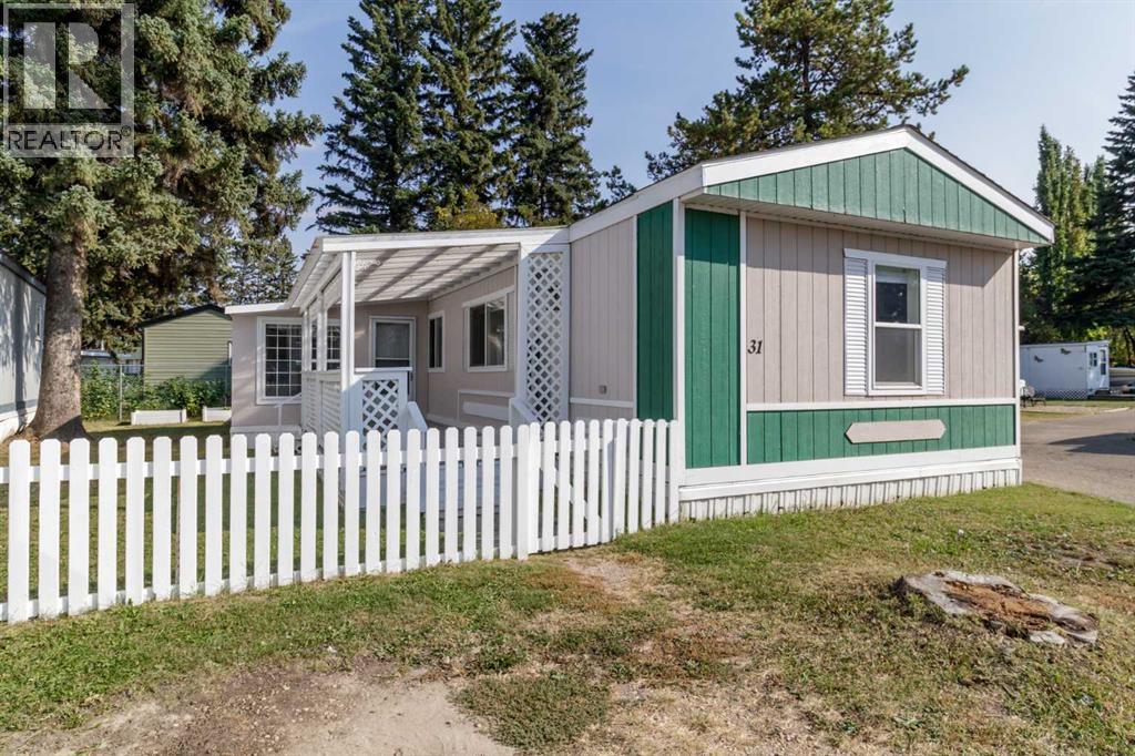 4851 46 Street, Sylvan Lake