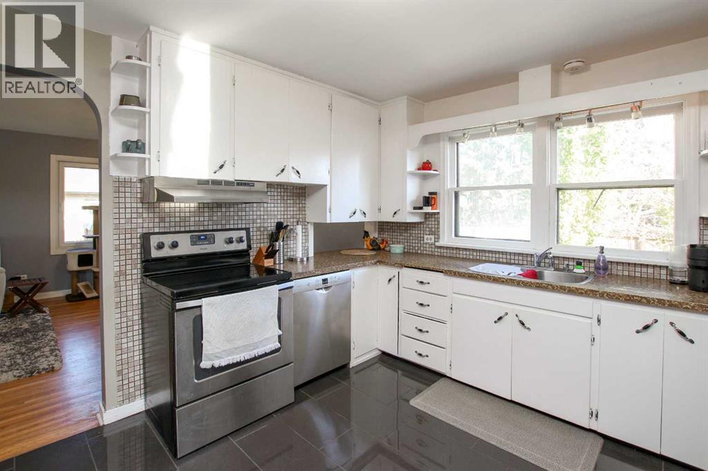 3515 45 Avenue, Red Deer