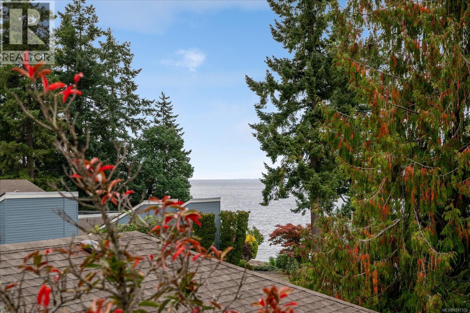 720 1600 Stroulger Rd, Nanoose Bay
