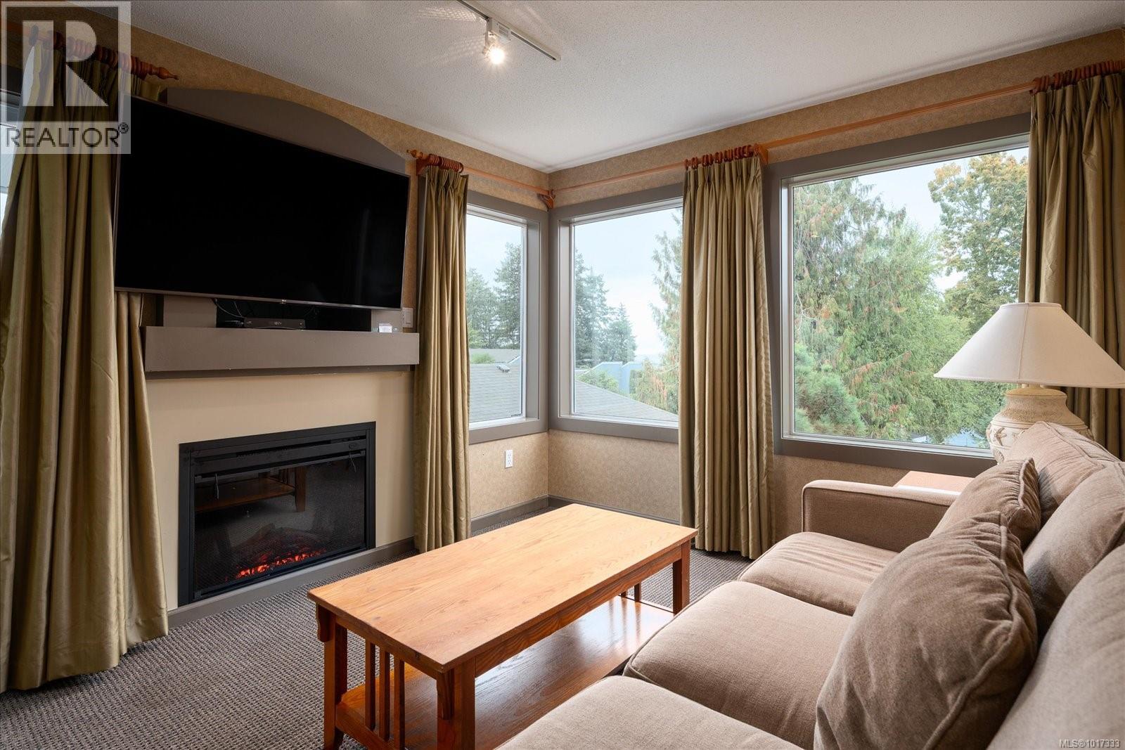 720 1600 Stroulger Rd, Nanoose Bay