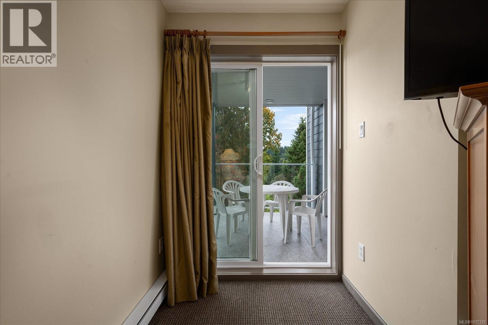 720 1600 Stroulger Rd, Nanoose Bay