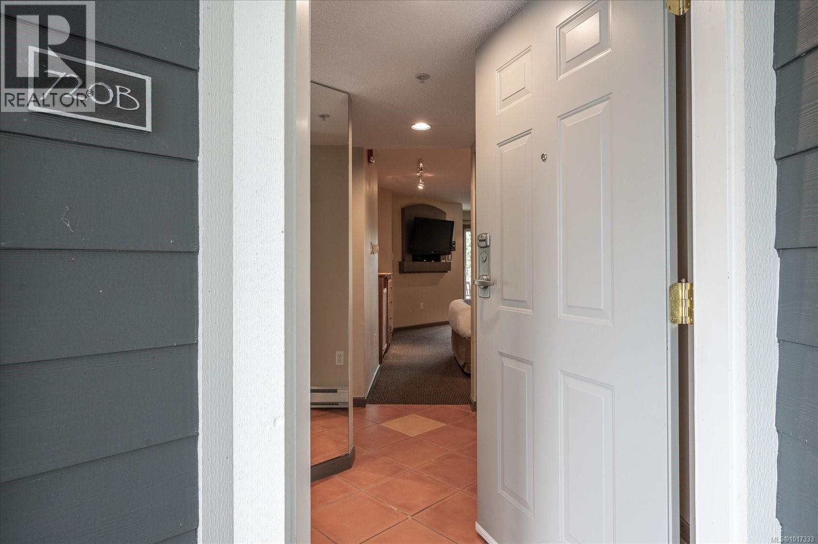 720 1600 Stroulger Rd, Nanoose Bay