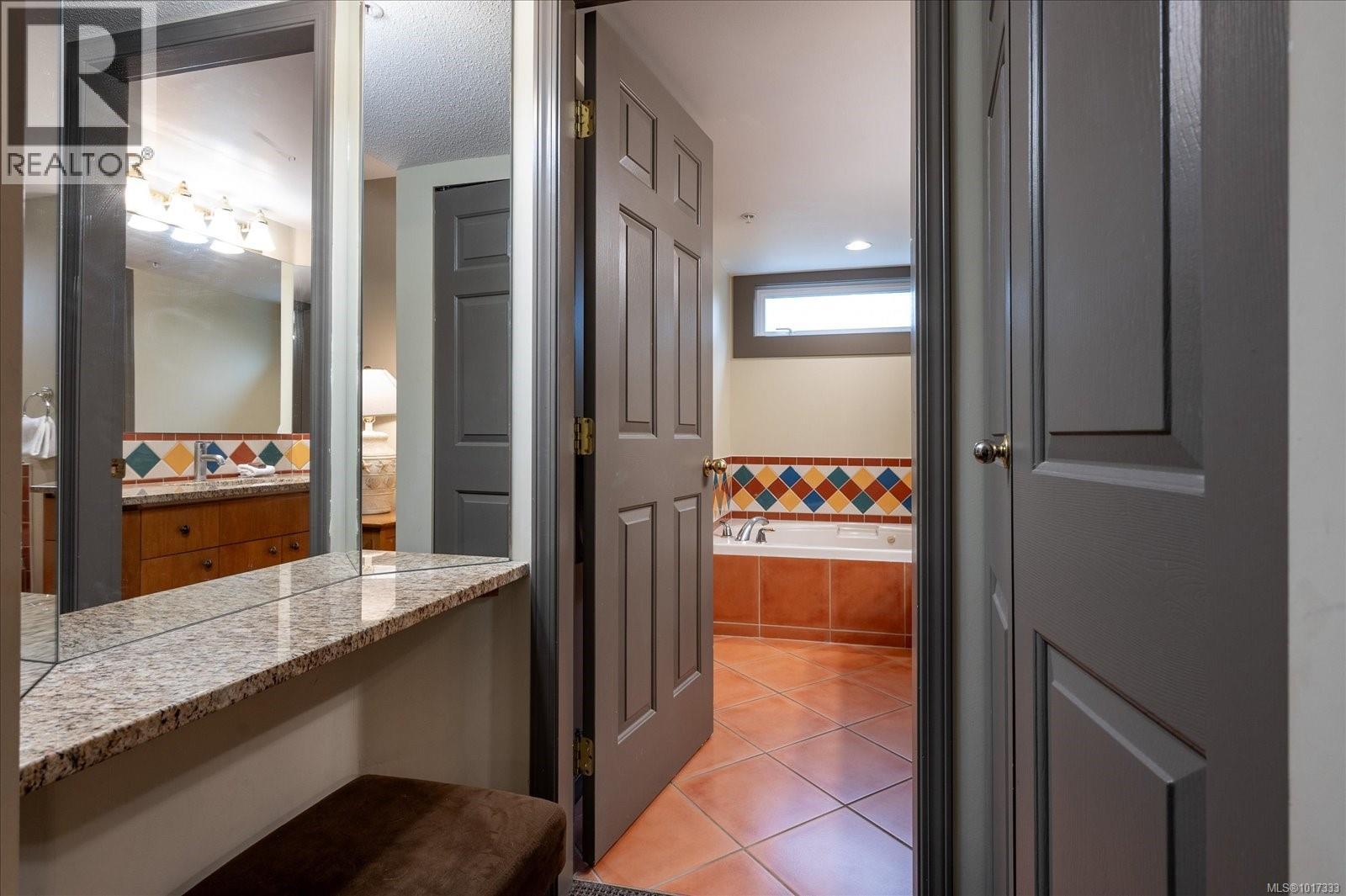 720 1600 Stroulger Rd, Nanoose Bay