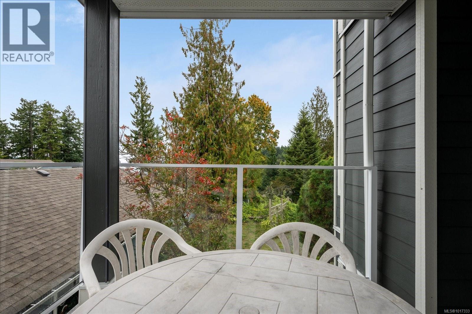 720 1600 Stroulger Rd, Nanoose Bay