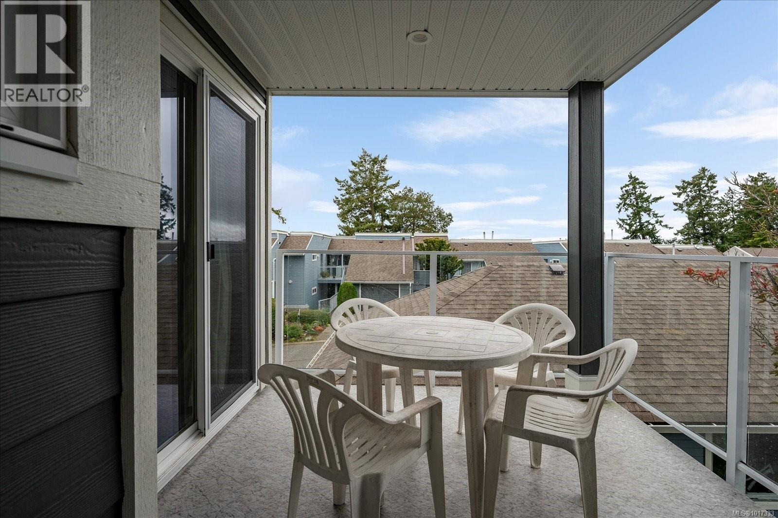 720 1600 Stroulger Rd, Nanoose Bay